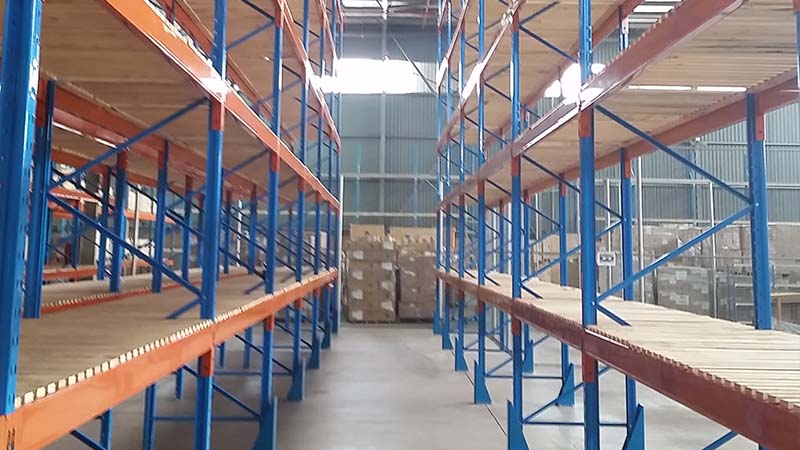 >Pallet racking in Potchefstroom (20160531_122633)